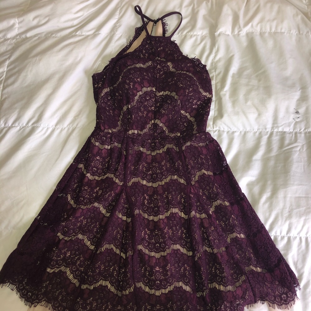 francesca’s maroon dress